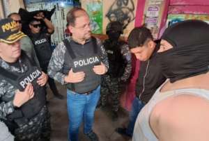 Ministro John Reimberg particip&oacute; en el Operativo Pandora en el centro de Guayaquil