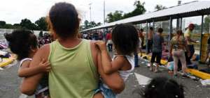 Unos 2.300 ni&ntilde;os de la caravana de inmigrantes necesitan ayuda, seg&uacute;n Unicef