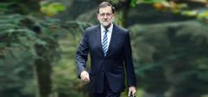 El reelecto primer ministro espa&ntilde;ol, Mariano Rajoy, impulsa programas de recortes fiscales para amortiguar el d&eacute;ficit presupuestario.