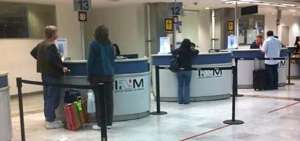 M&oacute;dulos de Migraci&oacute;n en el Aeropuerto Internacional de la Ciudad de M&eacute;xico.