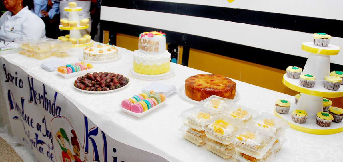 Cupcakes, tortas de chocolate, vainilla y naranja, flan napolitano son parte de los postres aprendidos.
