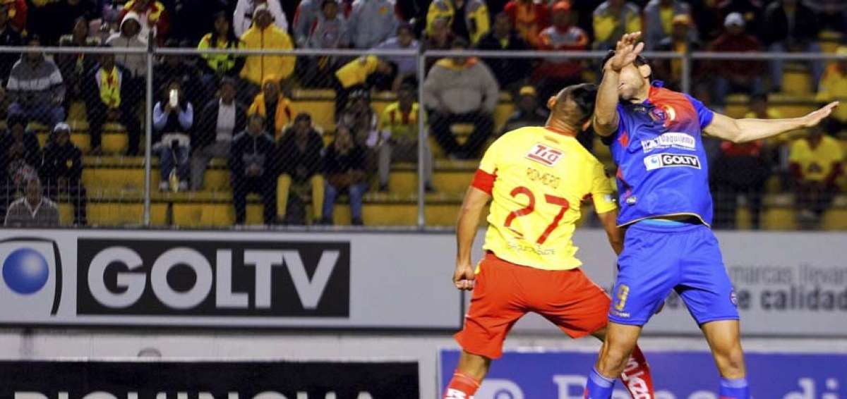Aucas vence a Olmedo con gol en los &uacute;ltimos minutos