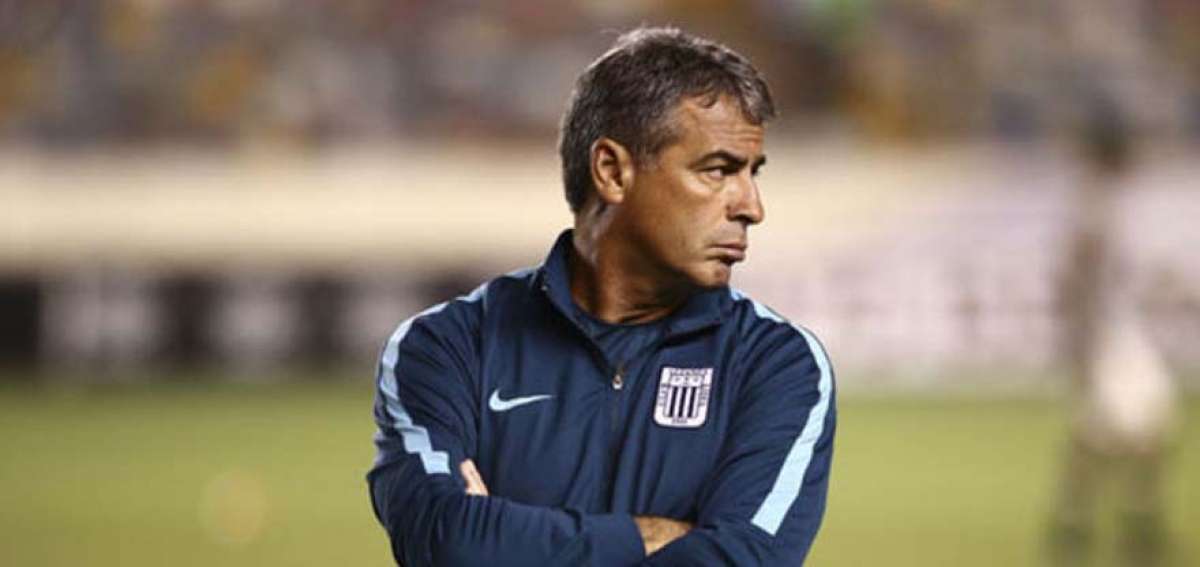 Alianza Lima, campe&oacute;n de Per&uacute;, renueva contrato con DT Bengoechea
