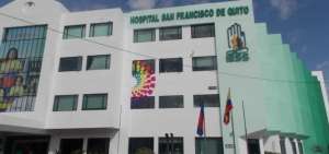 Varios de los heridos fueron trasladados hasta el Hospital San Francisco de Quito.
