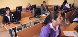 El 5.5% de profesores que no aprob&oacute; este campo continuar&aacute; el resto del proceso de evaluaci&oacute;n del Ineval.