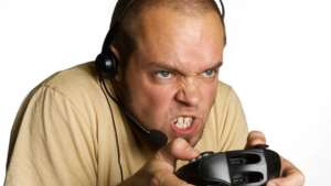 &iquest;Est&aacute;n los usuarios matando a los videojuegos? (VIDEO)