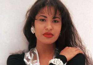 Herederos de Selena exigen a disquera el pago de regal&iacute;as 
