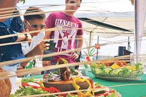 Los platos de la gastronom&iacute;a manabita, a base de pescado y otros mariscos, fueron promocionados el fin de semana en Jaramij&oacute;.