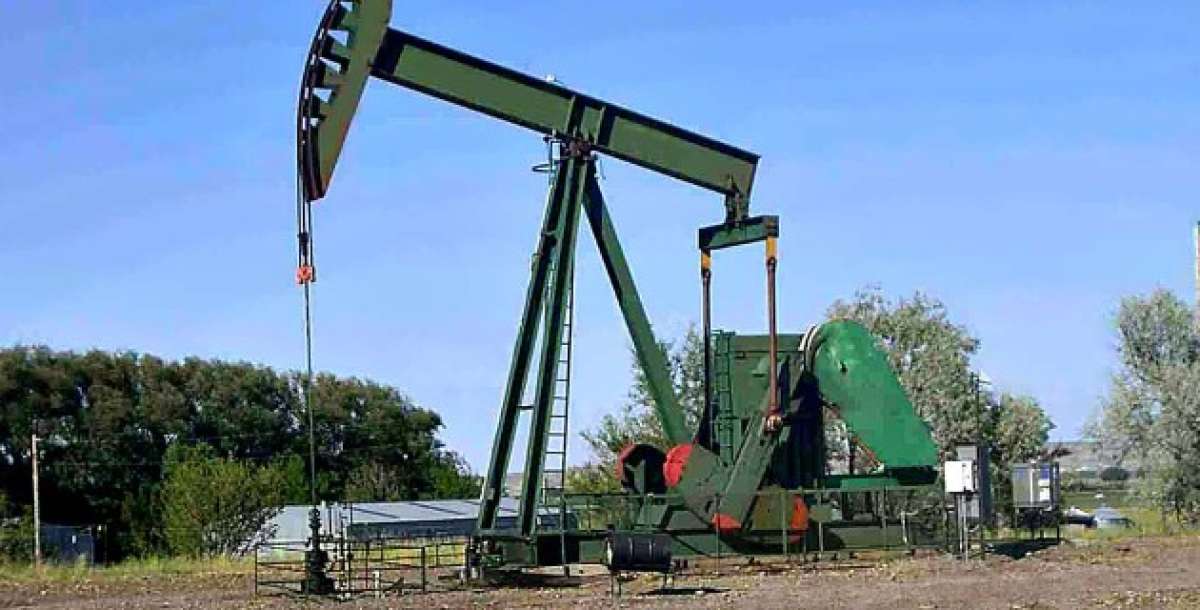 El petr&oacute;leo abre en ligera alza en Nueva York a $ 37,77 el barril