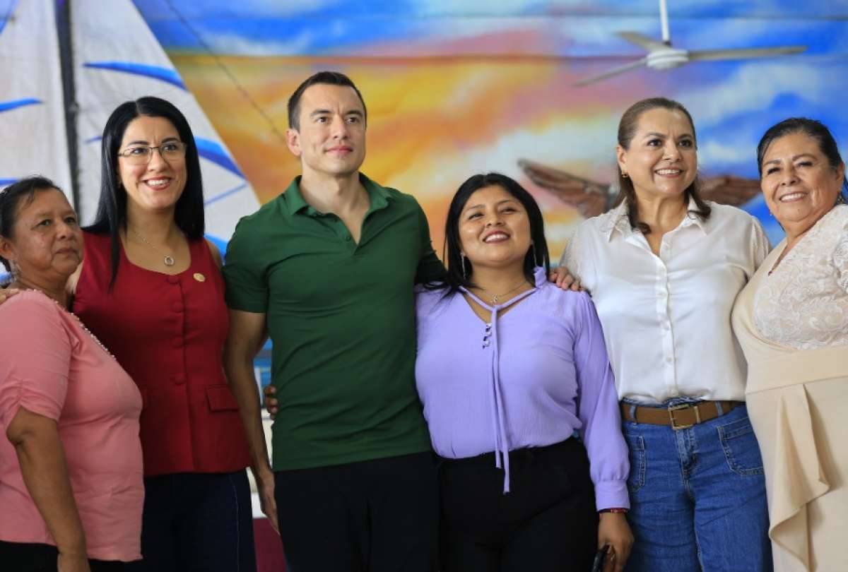 Beneficiarios de programas de cr&eacute;dito, educaci&oacute;n y empleo compartieron sus experiencias.
