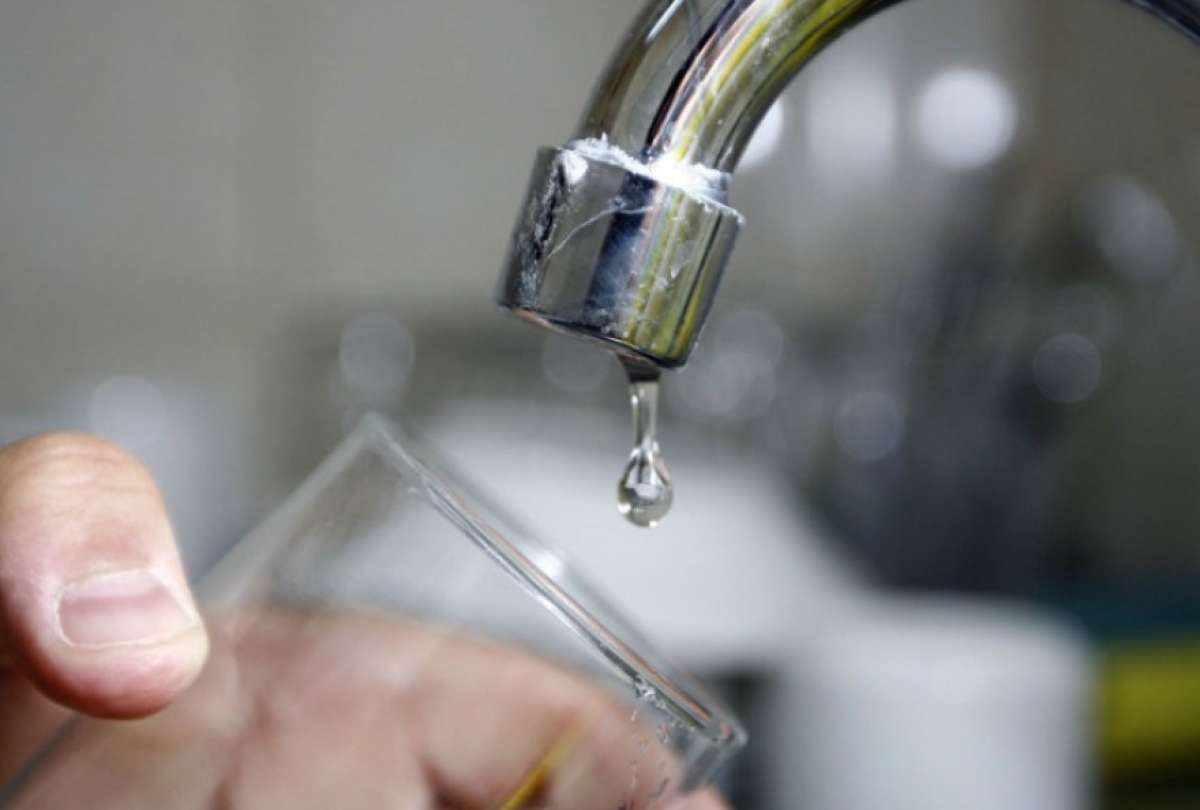 Más de 15 barrios no tendrán servicio de agua potable en la ciudad.