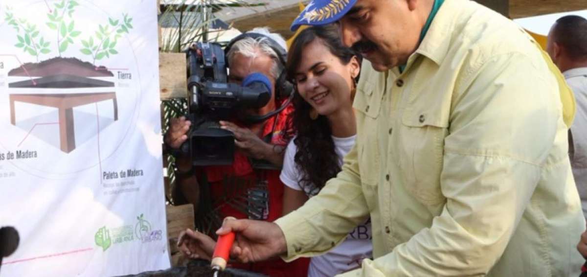 Presidente venezolano lanza plan de agricultura urbana para mitigar escasez