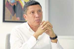 Julio C&eacute;sar Qui&ntilde;&oacute;nez, titular de la Secretar&iacute;a T&eacute;cnica de Prevenci&oacute;n de Asentamientos Humanos Irregulares. Profesi&oacute;n: Abogado. Experiencia: Exintendente de Polic&iacute;a en Guayas.