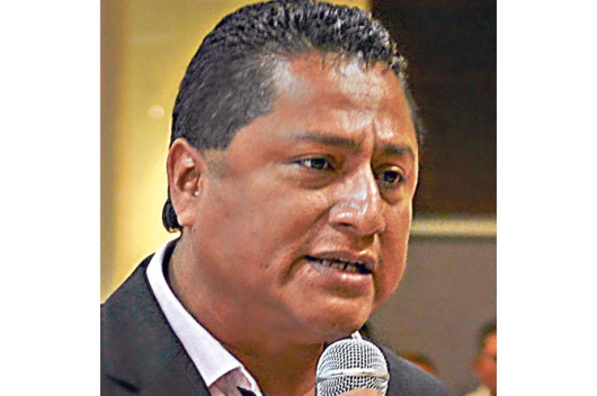 Un grupo de docentes se queja del FCME