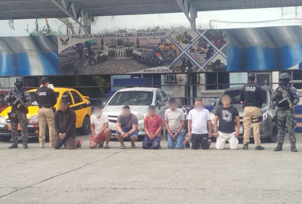 Los operativos permitieron capturar a presuntos integrantes de una red delictiva que simulaba operativos policiales.