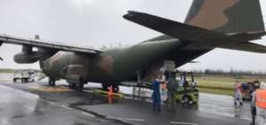 Avi&oacute;n de la Fuerza A&eacute;rea Ecuatoriana lleg&oacute; con donaciones