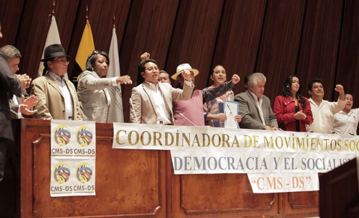 La Coordinadora entreg&oacute; un manifiesto a la titular del Legislativo. Foto: Asamblea Nacional