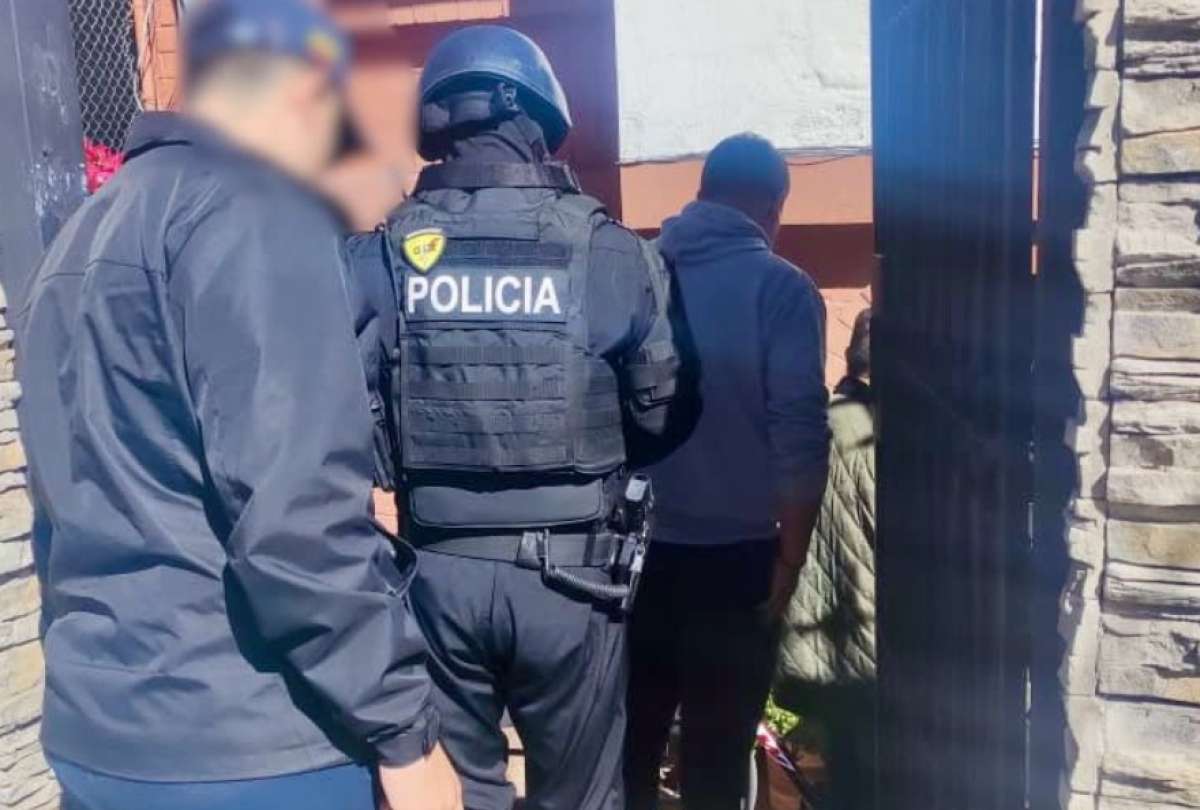 Seis sospechosos son aprehendidos por el asesinato de un gerente universitario