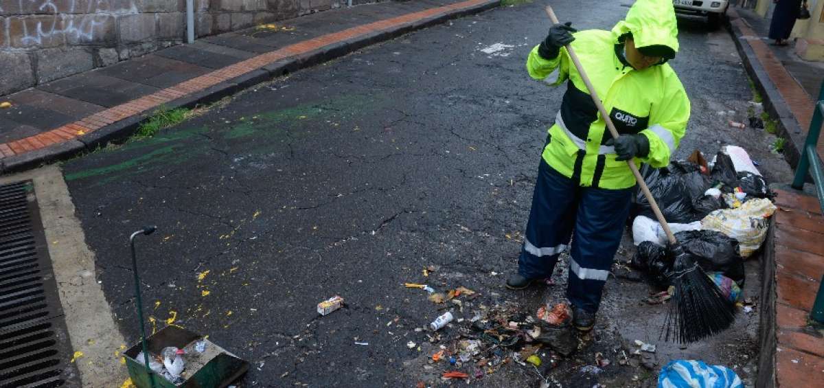 La contenerizaci&oacute;n de basura sigue