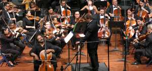 Este viernes, la Orquesta Sinf&oacute;nica acompa&ntilde;ar&aacute; a Noa Wildschut en piezas de Max Bruch y Maurice Ravel, a las 19:30, en el Teatro Centro C&iacute;vico Eloy Alfaro. 
