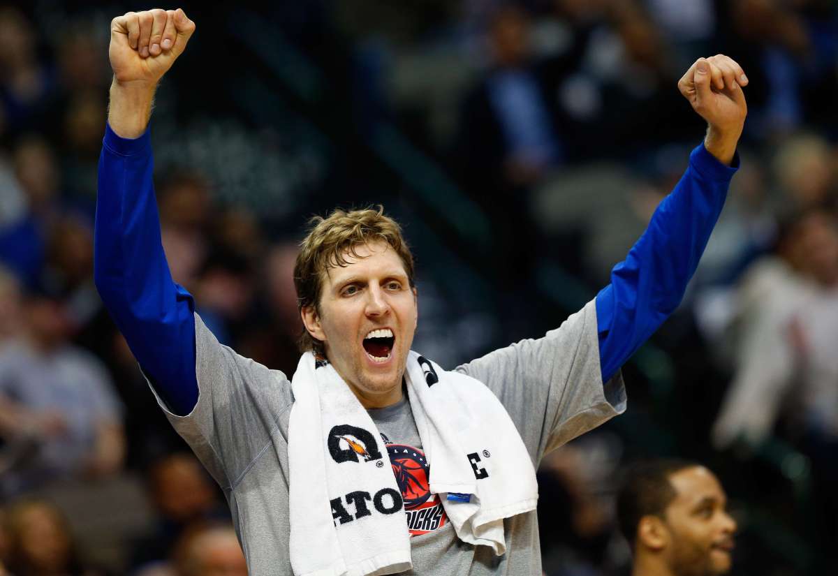 Dirk Nowitzki disputa su d&eacute;cimos&eacute;ptima temporada en la NBA. Foto: AFP 