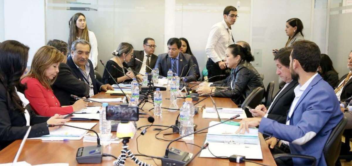 En sesi&oacute;n de trabajo, la comisi&oacute;n recibi&oacute; a Jorge Pazmi&ntilde;o, exdirector Jur&iacute;dico del Ministerio de Justicia.