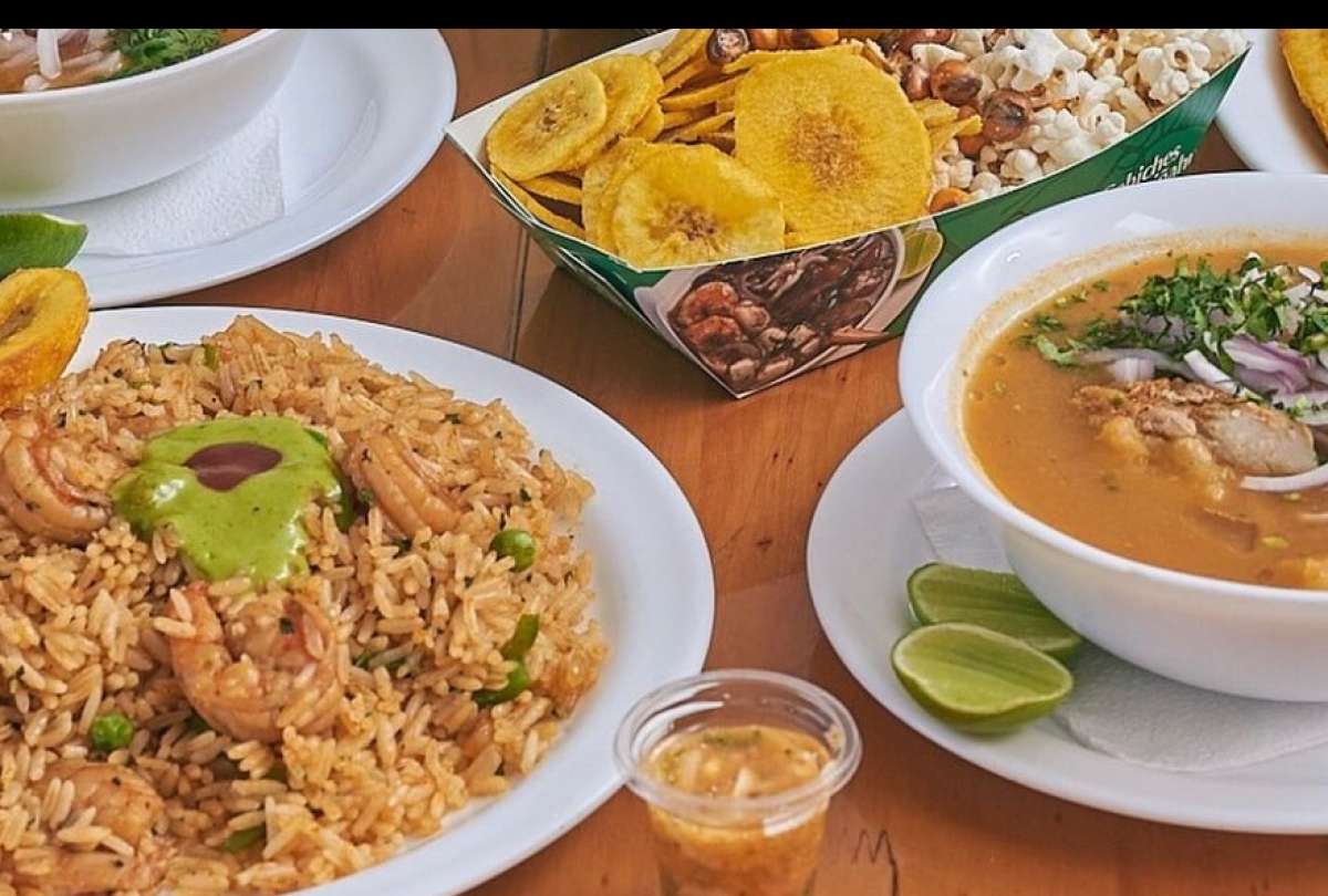 Una empresa nacional celebra su aniversario aterrizando en Bogotá, Colombia