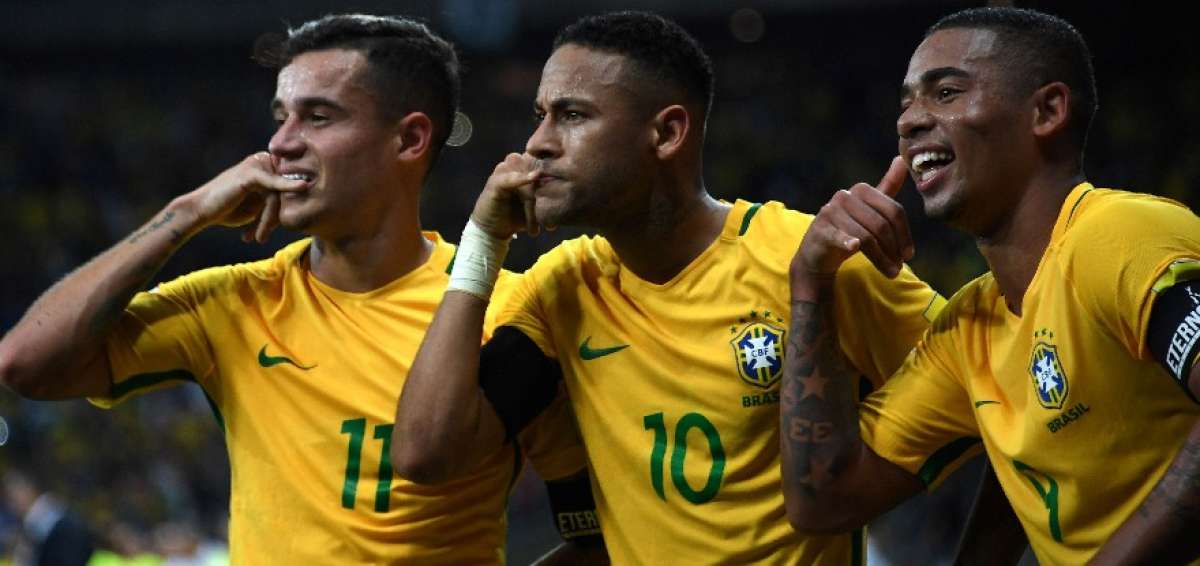 Brasil derrot&oacute; 3-0 a la Argentina de Messi en el Cl&aacute;sico Sudamericano