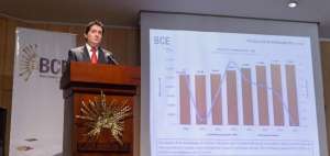 El titular del BCE, Diego Mart&iacute;nez, expuso las previsiones econ&oacute;micas para el a&ntilde;o en curso.