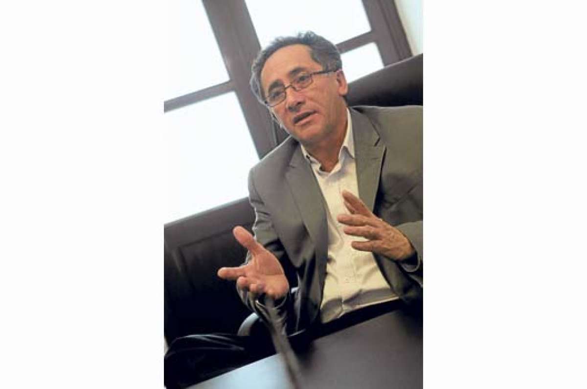 Miguel Carvajal Aguirre, Asamble&iacute;sta y presidente de la Comisi&oacute;n de la Soberan&iacute;a Alimentaria. Experiencia: Ministro Coordinador de Seguridad.