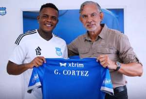 Emelec presentó a Gustavo Cortez como su nuevo jugador