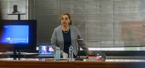 V&iacute;a telem&aacute;tica desde Guayaquil, Alexis M. sigui&oacute; el desarrollo de la audiencia, dirigida por la jueza Camacho (foto).