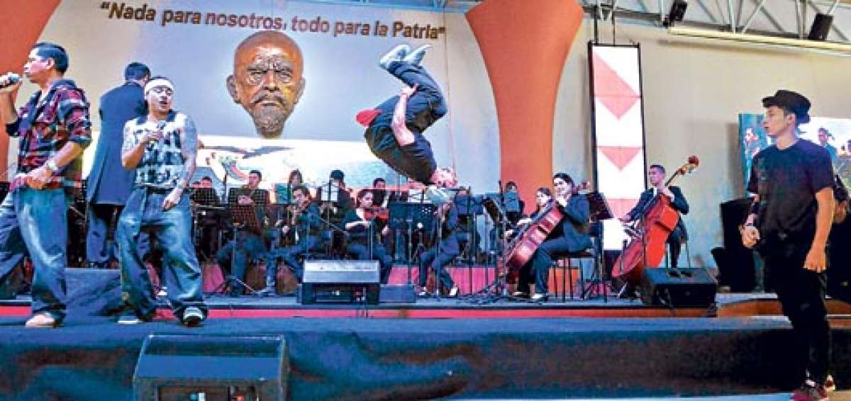 El Festival Musical Alfaro Rap Sinf&oacute;nico se realiz&oacute; el pasaso 28 de enero en el Sal&oacute;n la Democracia, con motivo del recordatorio del asesinato del general Alfaro. Foto: Rodolfo p&aacute;rraga/ El Tel&eacute;grafo