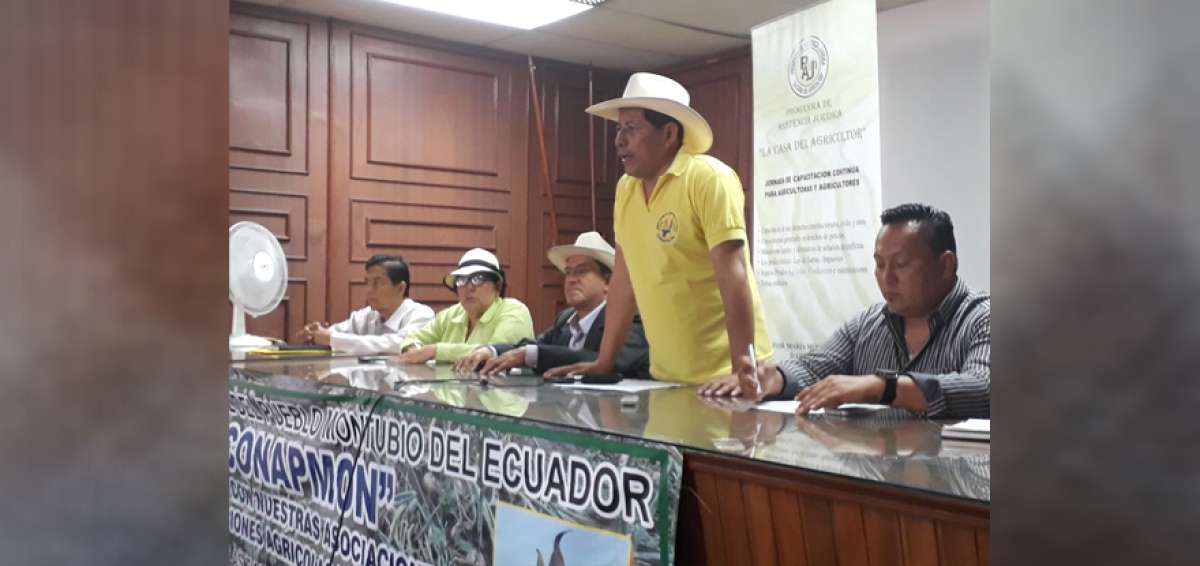 Agricultores elaboran un manifiesto de apoyo al Gobierno Nacional