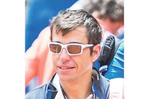 El &lsquo;psic&oacute;logo&rsquo; Clavet complementa el juego de L&oacute;pez en el circuito ATP 
