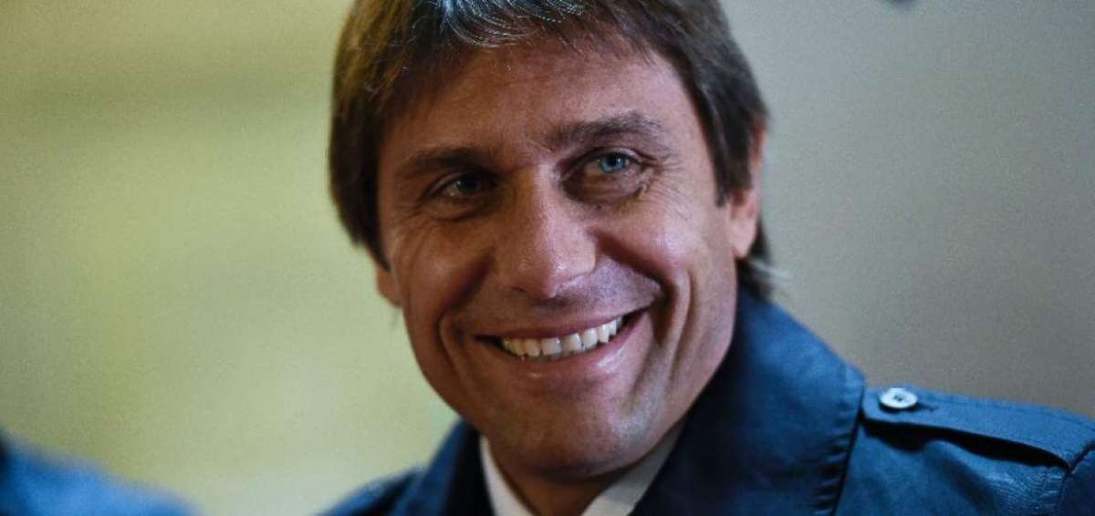 Antonio Conte, absuelto en caso de ama&ntilde;o de partidos