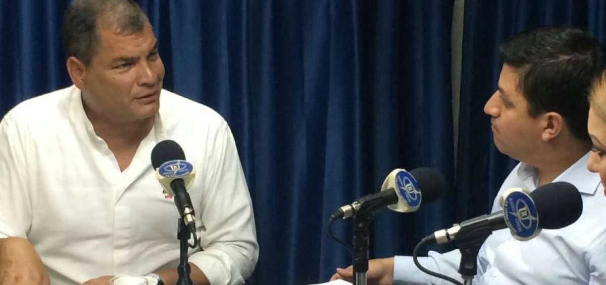 Correa revela lista de opositores que buscaron 'palanquearse' en el Gobierno