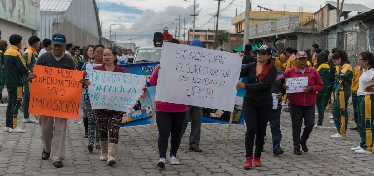 Moradores del sur de Quito piden seguridad vial al Municipio
