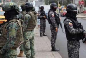 Ministro de Defensa dijo que EE.UU. donará USD 7.6 millones para combatir el narcotráfico y la minería ilegal 