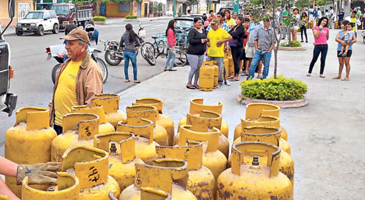 La ARCH vigila los cronogramas diarios de entrega del gas de uso dom&eacute;stico a las distribuidoras a fin de que el producto llegue en forma correcta. Foto: Fabricio Cruz / El Tel&eacute;grafo