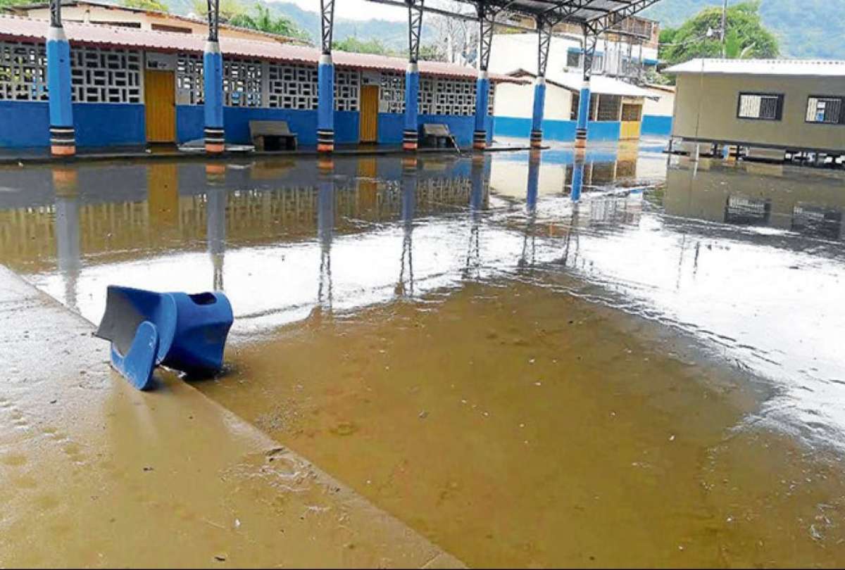 El invierno volvi&oacute; a poner a prueba a las escuelas del pa&iacute;s.