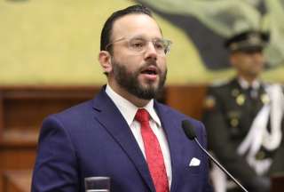Consejero Gonzalo Albán, censurado y destituido por la Asamblea Nacional