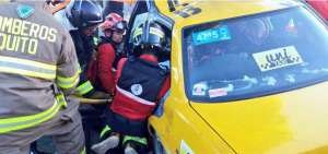 2 fallecidos y 5 heridos en accidentes de tr&aacute;nsito en Quito