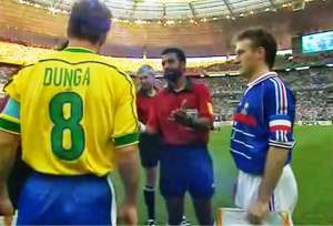 Estos entrenadores se enfrentaron como jugadores en la final del Mundial Francia 98. Foto: Internet