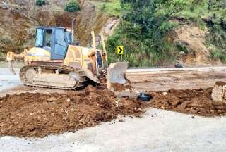 Ministerio de Transporte confirmó la limpieza de la vía Cuenca - Molleturo