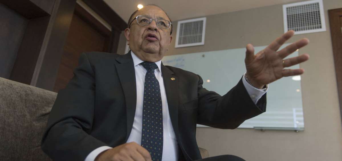 Carlos Tejada, Gerente General de Petroecuador.