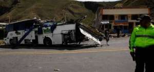 Narcobus accidentado en la v&iacute;a Pifo Papallacta, en agosto de 2018.