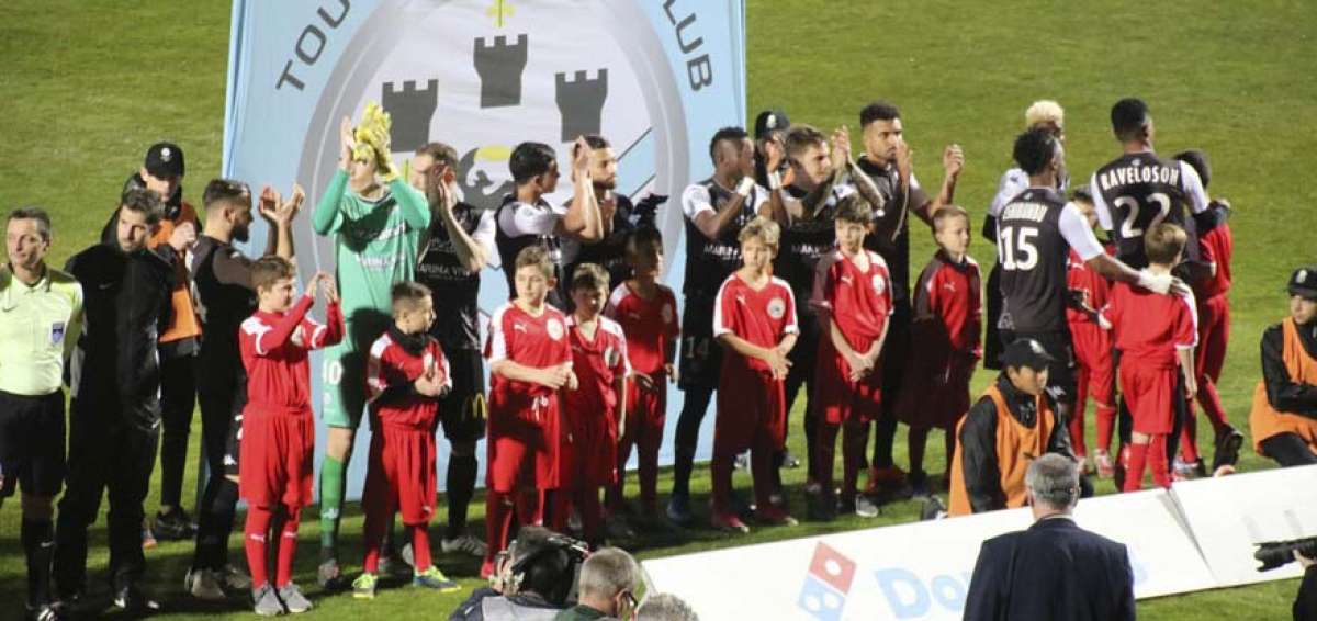 Detenidos 28 hinchas tras enfrentamientos antes de un partido de la Ligue 2
