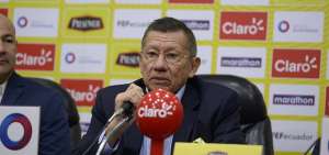Carlos Villac&iacute;s, presidente de la Federaci&oacute;n Ecuatoriana de F&uacute;tbol, terminar&aacute; su per&iacute;odo en enero de 2019; a&uacute;n no decide si se postular&aacute;.
