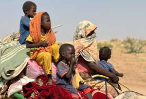 "Mantened la vista en Sud&aacute;n", piden refugiados sudaneses en Kenia al recordar la guerra